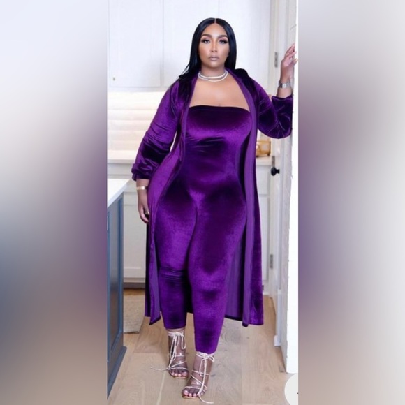 Beautiful  strapless jumpsuit with matching Cardigan Jacket. Size Large - Picture 3 of 10